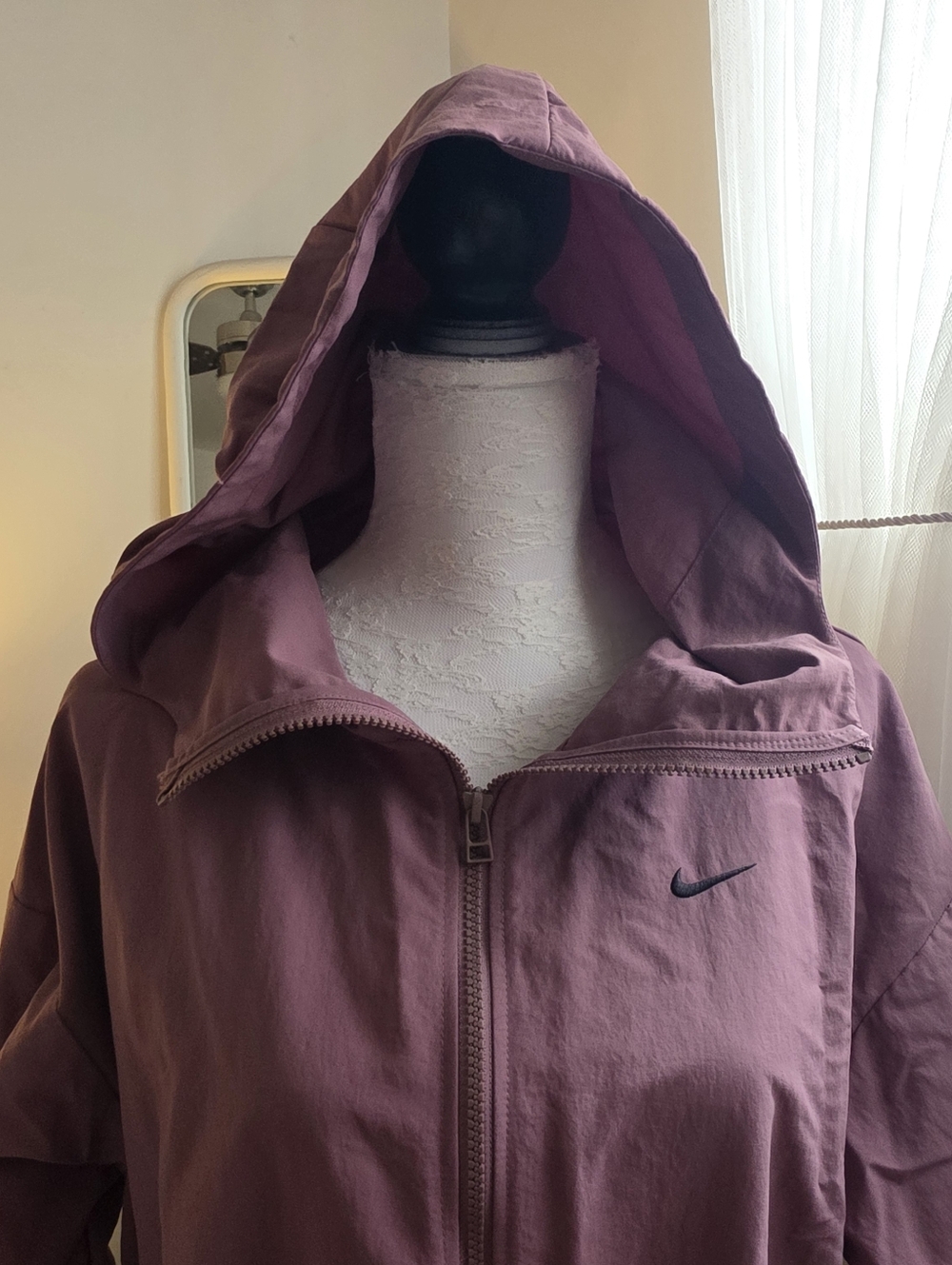 NWOT Nike Peplum Light Windbreaker Jacket Sz. Small - Picture 5 of 10